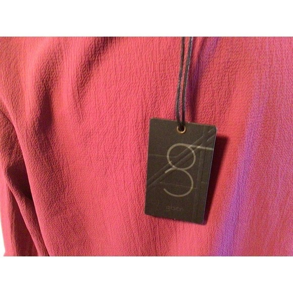 NWT Gibson burgundy top/Blouse ruffle bottom - Picture 3 of 6